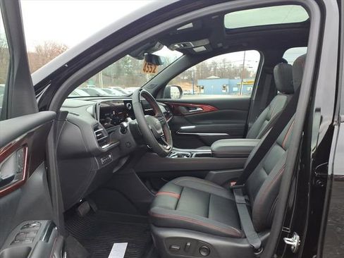 New 2026 Chevrolet Traverse RS image 11