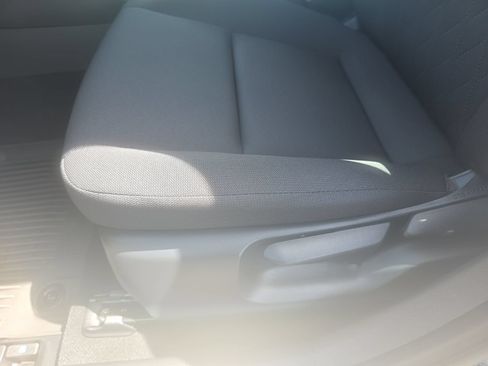 Used 2026 Toyota Corolla LE FWD image 27