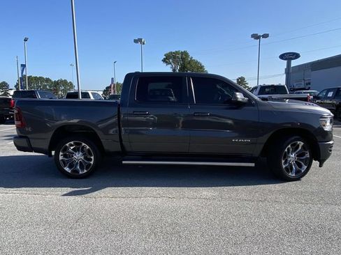 Used 2024 RAM 1500 Laramie AWD/4WD image 2