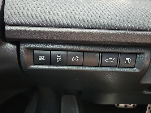 Used 2025 Toyota Camry SE FWD image 20