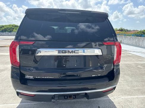 Used 2023 GMC Yukon XL SLT w/ SLT Luxury Package RWD image 17
