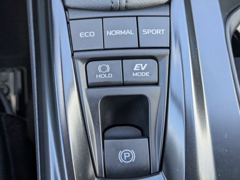 Used 2025 Toyota Camry LE FWD image 24