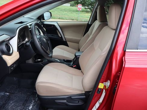 Used 2013 Toyota RAV4 XLE AWD/4WD image 19