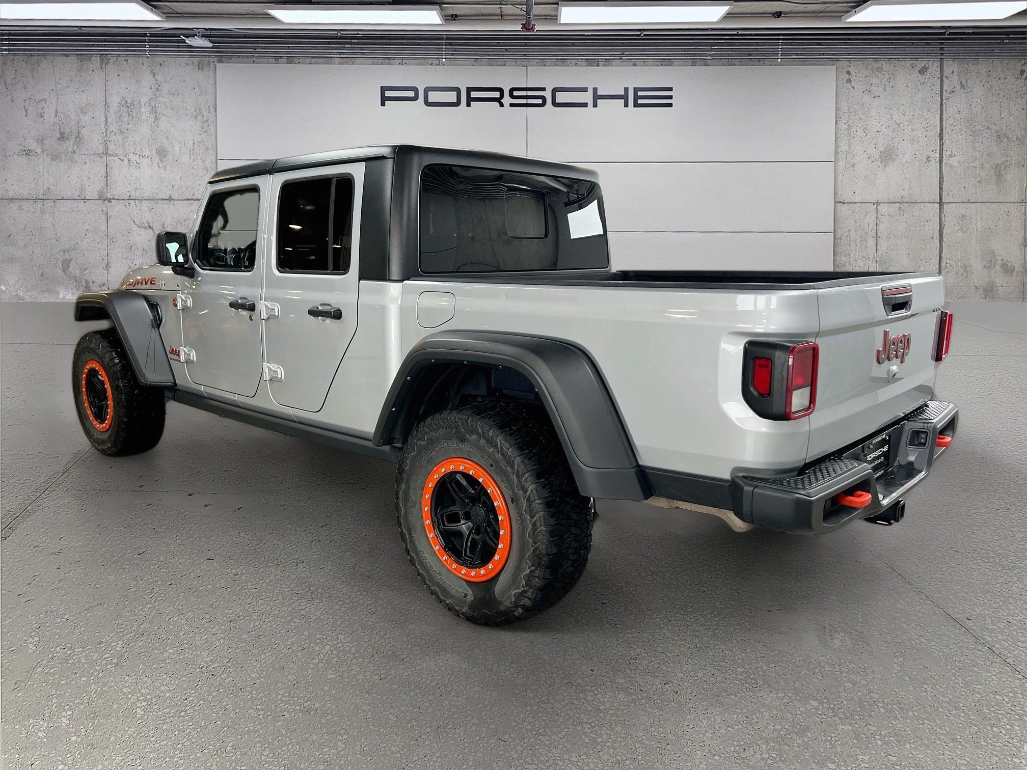 Used 2023 Jeep Gladiator Mojave w/ Cold Weather Group AWD/4WD image 3