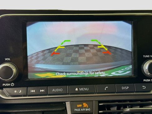 Used 2023 Nissan Altima 2.5 S FWD image 19