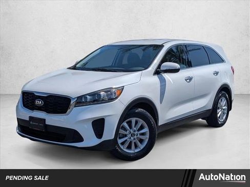 Used 2019 Kia Sorento FWD image 1
