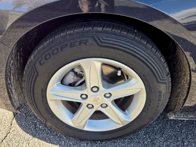 Used 2022 Chevrolet Malibu LS w/ LPO, Convenience Package 2 FWD image 18