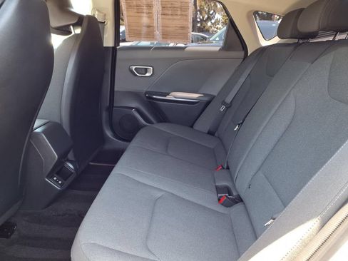 Certified 2025 Kia K4 FWD image 9