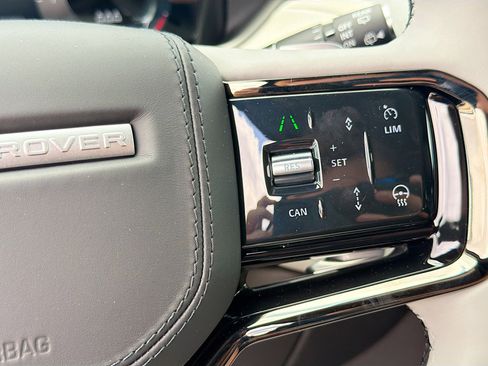 New 2026 Land Rover Range Rover Velar Belgravia AWD/4WD image 39