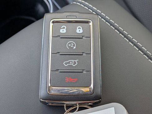 New 2026 Jeep Grand Cherokee Limited AWD/4WD image 35