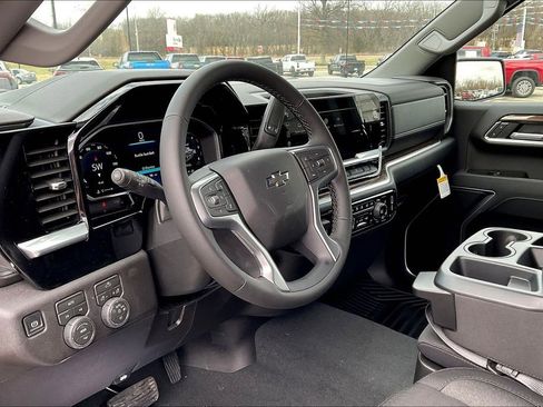 New 2026 Chevrolet Silverado 1500 RST w/ Z71 Off-Road Package image 6