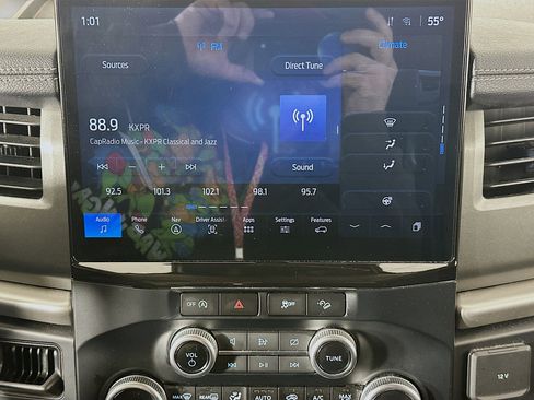 Used 2024 Ford Expedition Max XLT image 21