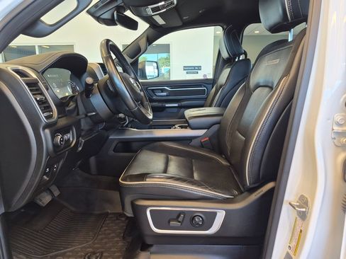 Used 2021 RAM 1500 Laramie AWD/4WD image 14