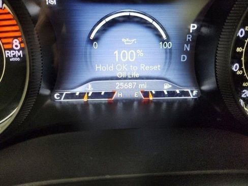 Used 2021 Jeep Cherokee Limited w/ Elite Package image 33