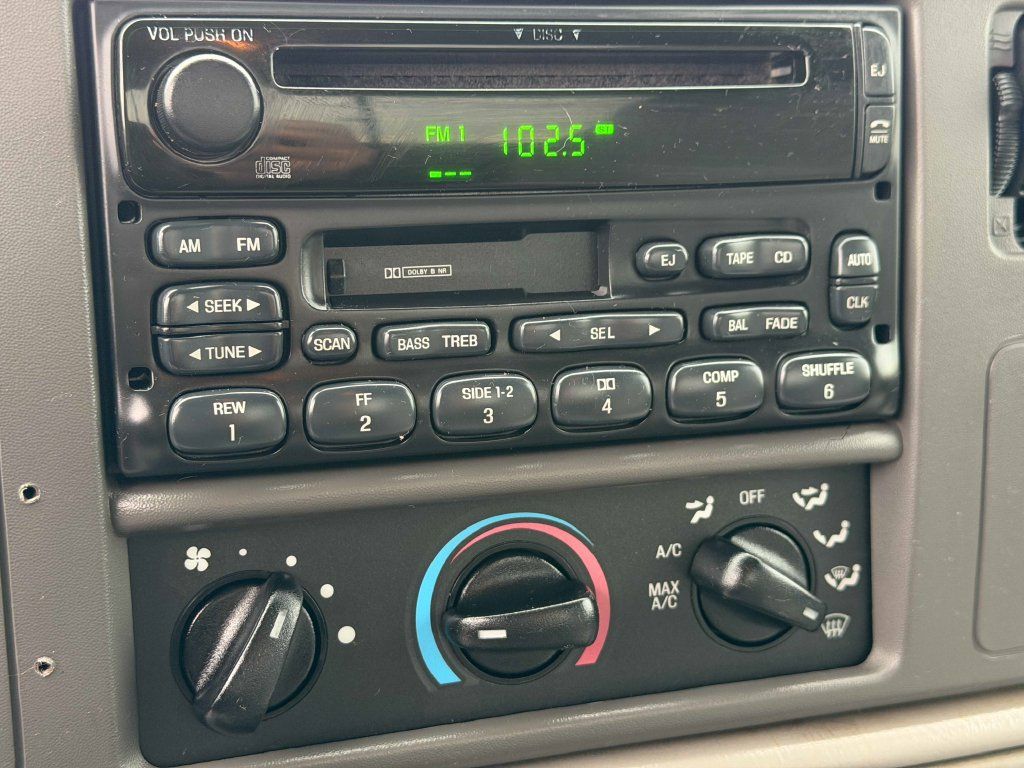 Used 2000 Ford F350 XLT AWD/4WD image 33