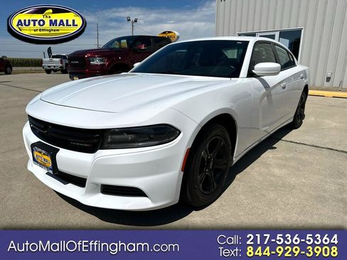 Used 2021 Dodge Charger SXT w/ Leather Interior Group image 1