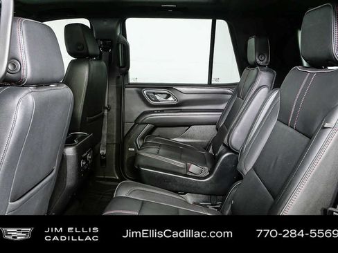 Used 2021 Chevrolet Tahoe RST w/ Luxury Package image 18