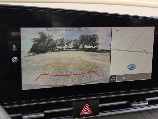 Used 2025 Hyundai Elantra SEL FWD image 19