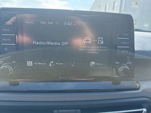 Used 2021 Kia Seltos LX image 17