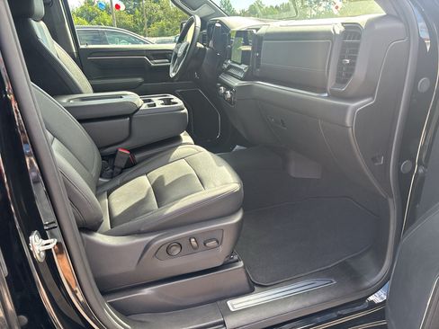 Used 2026 GMC Sierra 1500 SLT RWD image 19