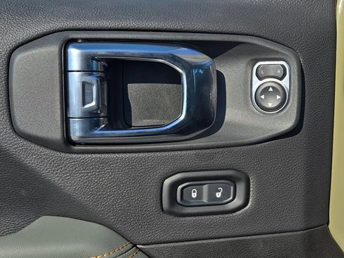 New 2025 Jeep Gladiator Mojave AWD/4WD image 13