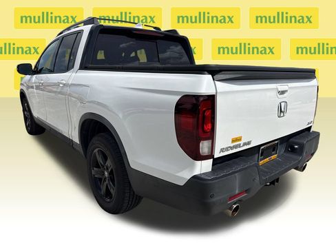 Used 2023 Honda Ridgeline Black Edition image 9