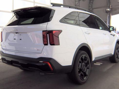 Used 2024 Kia Sorento SX Prestige AWD/4WD image 3