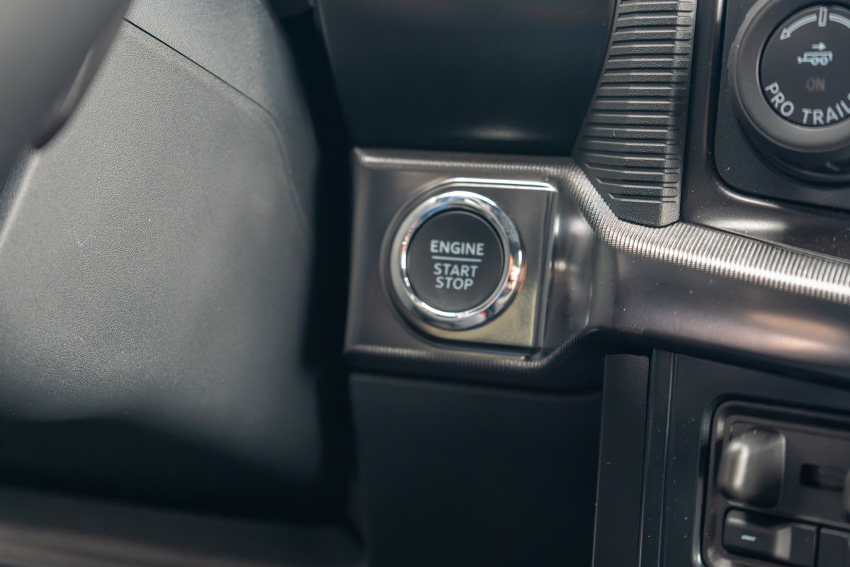 Used 2026 Ford F150 Raptor AWD/4WD image 37