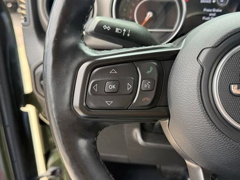Used 2022 Jeep Wrangler Unlimited Sport AWD/4WD image 15