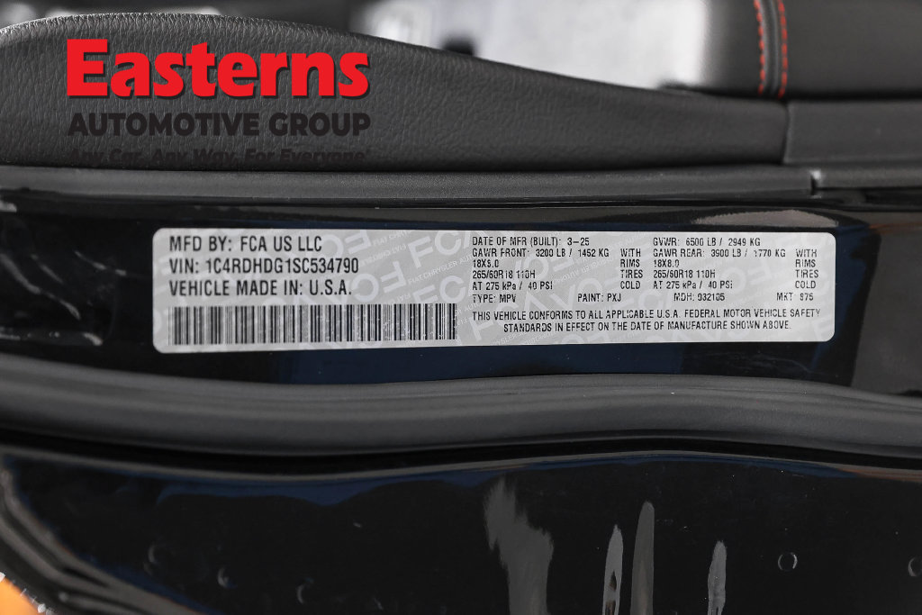 Used 2025 Dodge Durango GT RWD image 37