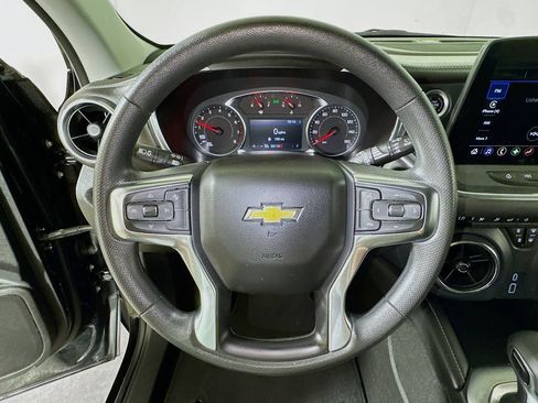 Certified 2025 Chevrolet Blazer LT FWD image 9