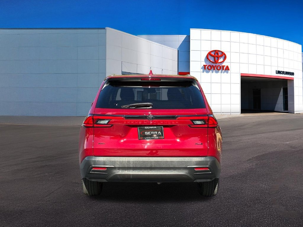 Used 2024 Toyota Grand Highlander AWD image 11