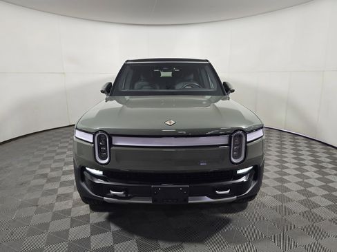 Used 2022 Rivian R1S Launch Edition image 8