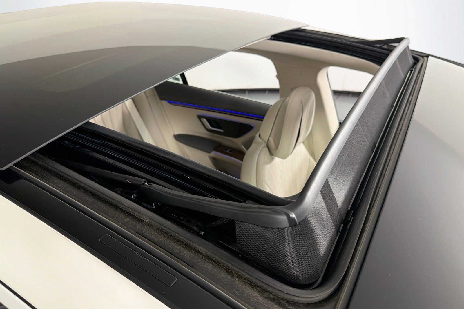 Certified 2023 Mercedes-Benz EQS 580 4MATIC Sedan image 22