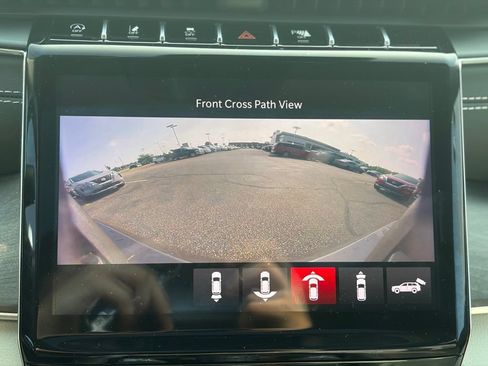 Used 2021 Jeep Grand Cherokee L Overland w/ Advanced Protech Group III AWD/4WD image 45