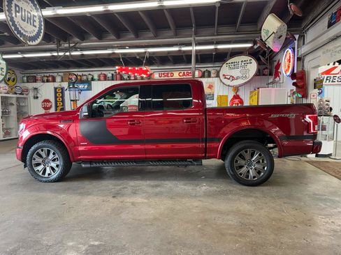 Used 2017 Ford F150 XLT w/ Equipment Group 302A Luxury AWD/4WD image 2