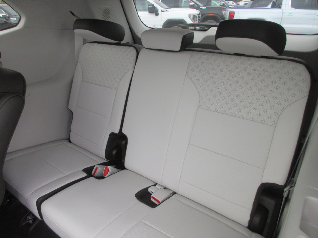 New 2027 GMC Acadia Denali FWD image 13