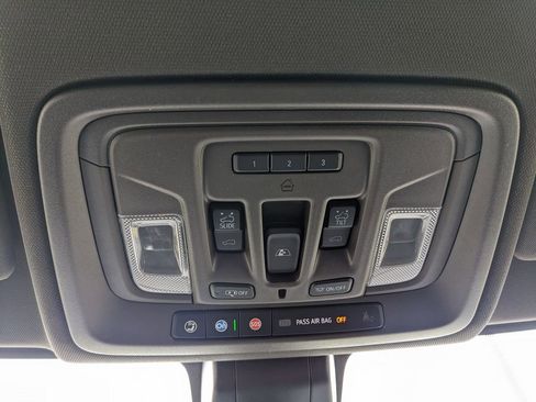 Used 2022 GMC Sierra 1500 Denali w/ Denali Premium Package image 70