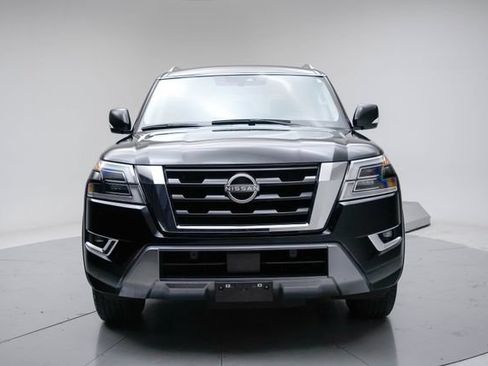 Used 2024 Nissan Armada SV AWD/4WD image 11