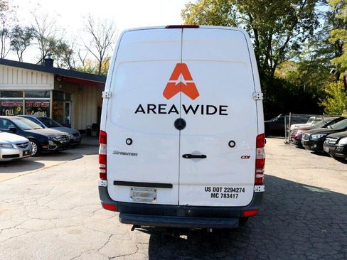 Used 2010 Mercedes-Benz Sprinter 3500 image 6