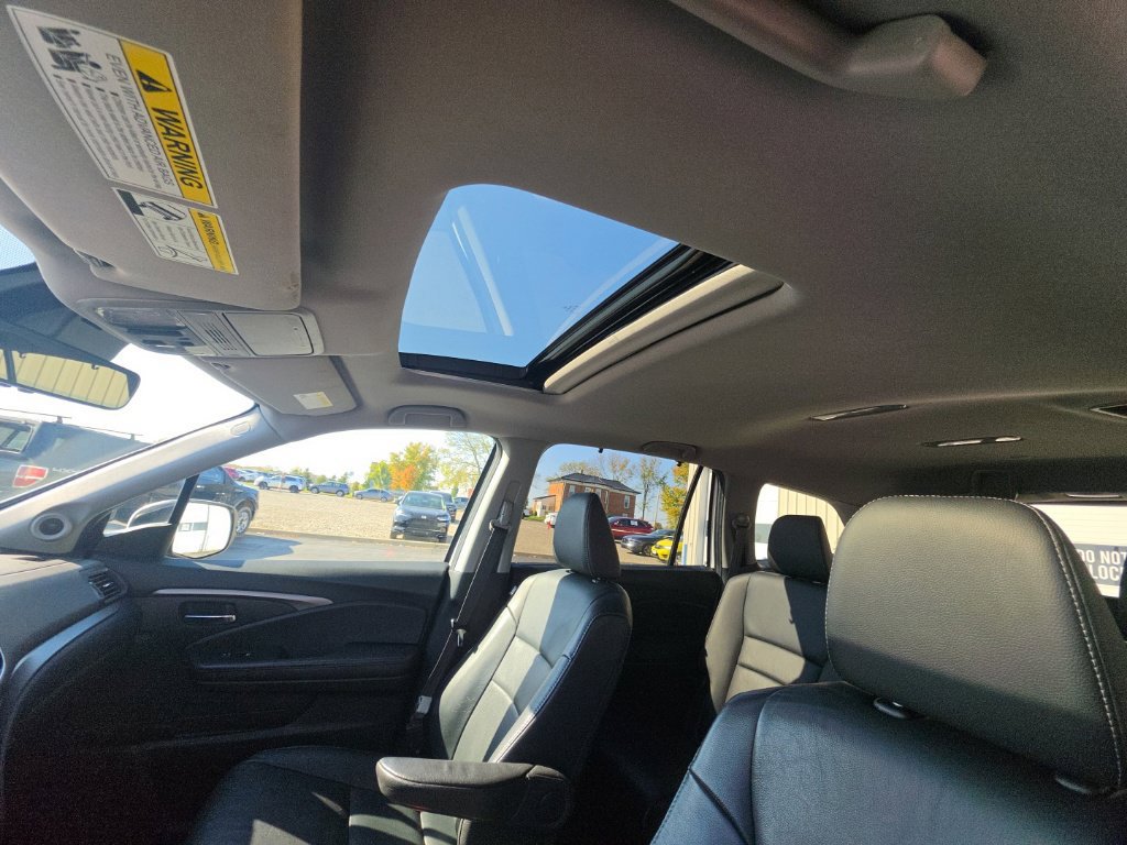 Used 2021 Honda Pilot Special Edition image 16