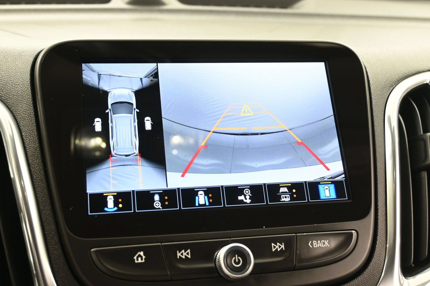 Used 2024 Chevrolet Equinox LT AWD/4WD image 31