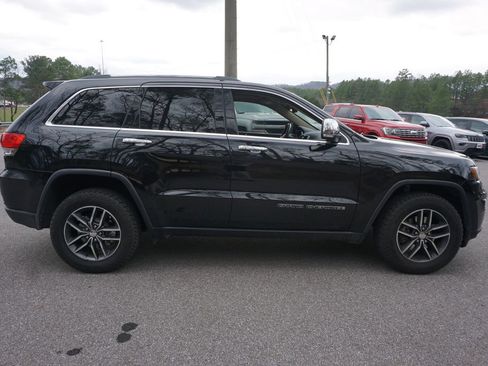 Used 2018 Jeep Grand Cherokee Limited image 24