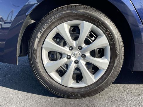 Used 2025 Toyota Corolla LE FWD image 10