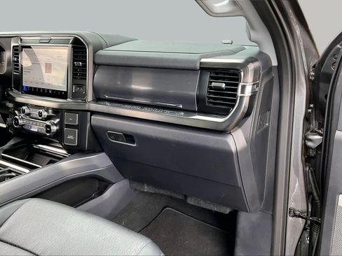 Used 2026 Ford F250 Lariat AWD/4WD image 18