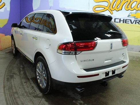 Used 2015 Lincoln MKX Base 4D Sport Utility w/ Equipment Group 101A image 6