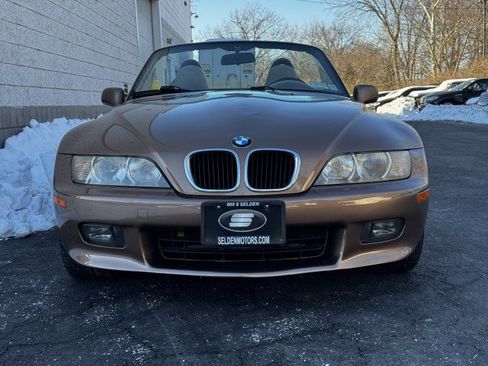 Used 2000 BMW Z3 2.5i RWD image 10