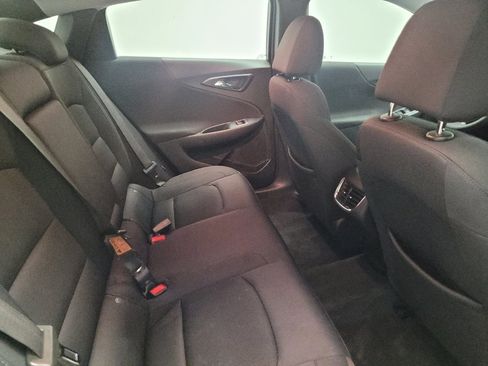 Used 2022 Chevrolet Malibu LT FWD image 19
