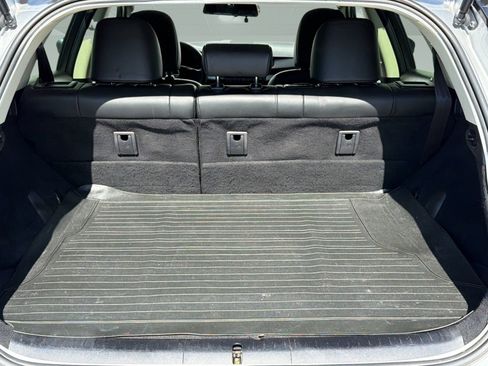 Used 2014 Lexus CT 200h FWD image 26