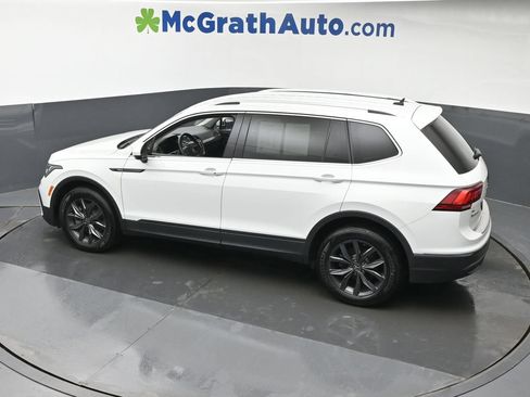 Used 2022 Volkswagen Tiguan SE AWD/4WD image 25